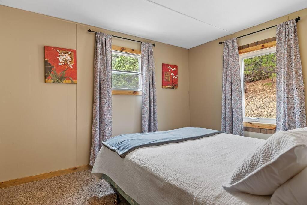 Blue Pine Retreat Βίλα Lead Εξωτερικό φωτογραφία